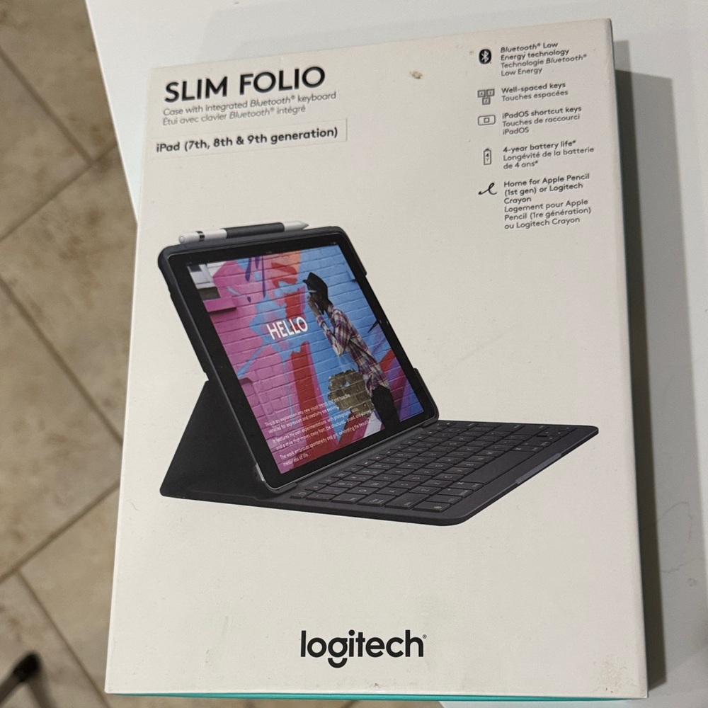 Logitech Slim Folio Bluetooth Keyboard Case - Dark Gray